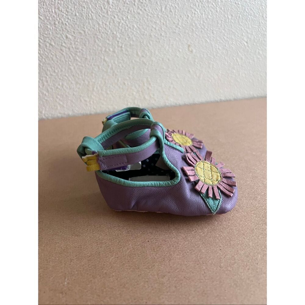 Goody Leather Baby Shoes size Small(0-6 months)